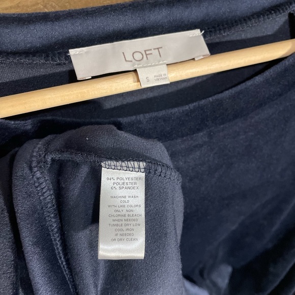 Ann Taylor Loft set of two Long Sleeves - Picture 2 of 10